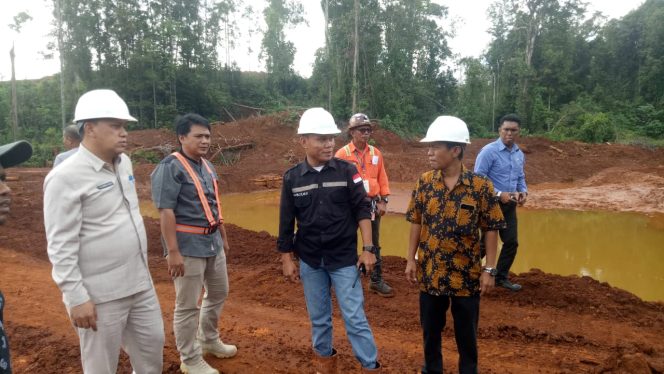 
					Wakil Ketua DPRD Lutim : Settling Pond PT. CLM Masih Perlu Perbaikan