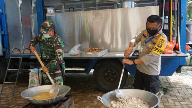 
					Di Lutim, TNI, Polri dan Pemda Siapkan Dapur Umum Untuk Warga Terdampak Covid-19