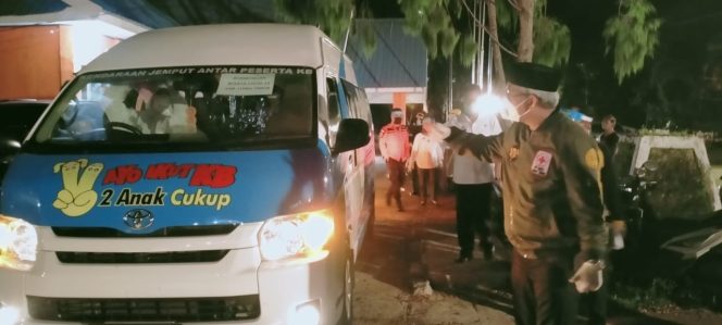 
					20 Pasien Covid Asal Lutim Berangkat ke Makassar, Husler : Semangatki’ Semua