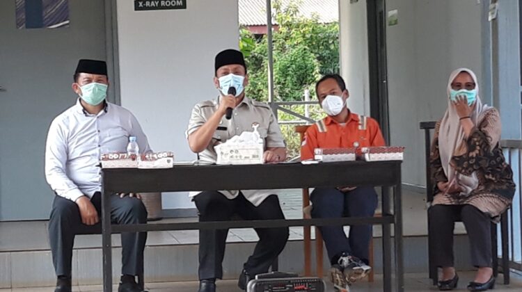 Wabup Lutim Siap Divaksin Covid