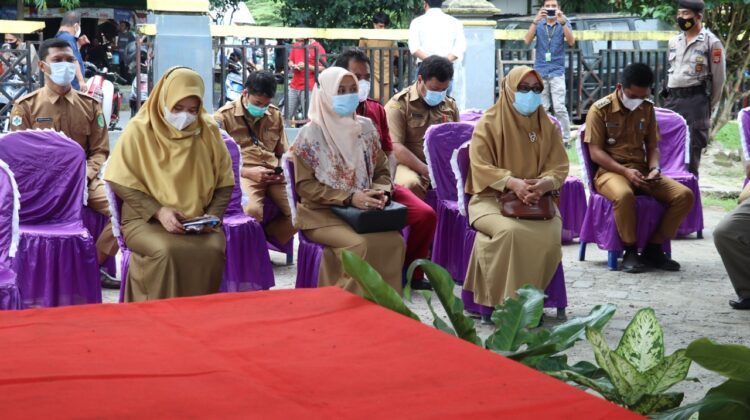 Vaksinasi Covid Tahap Pertama di Lutim Diawali Tenaga Kesehatan
