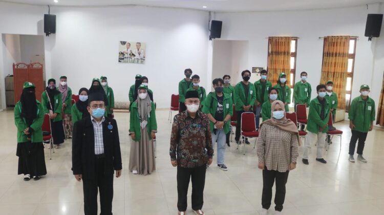 21 Mahasiswa UIN Alauddin KKN di Lutim