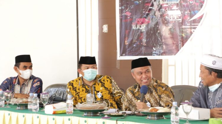 Di Depan Muballigh, Bupati Lutim : Mari AWali Puasa Dengan Saling Memaafkan