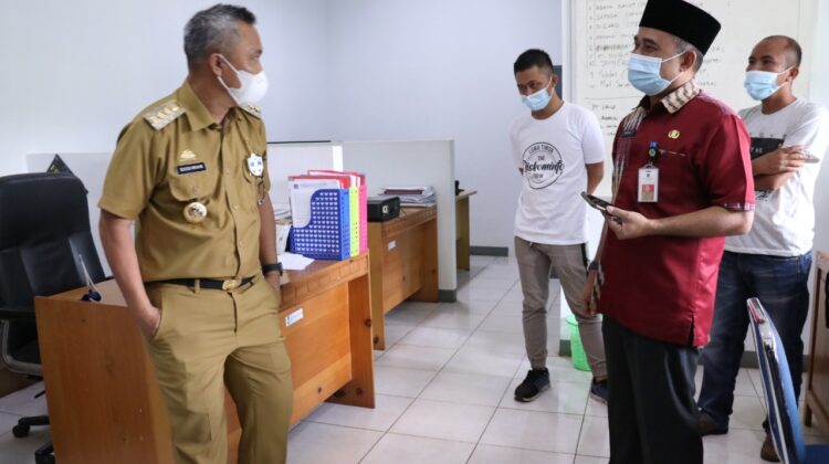 Di Era Digitalisasi, Dinas Kominfo Harus Yang Terdepan