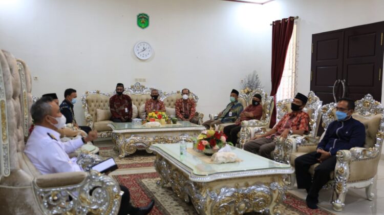 Dewan Pendidikan Lutim Minta Saran ke Bupati Terkait Ini
