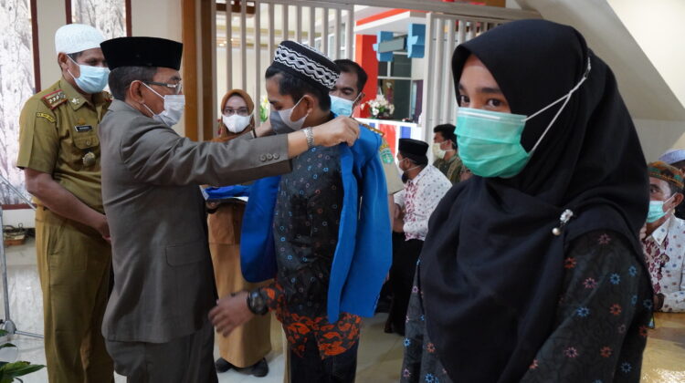 Pemda Lutim Lepas Peserta STQH XXXII Tingkat Propinsi