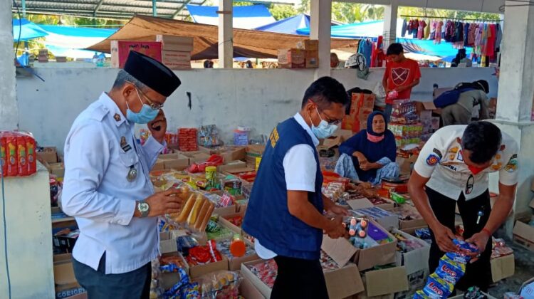 Camat Kalaena Minta Warga Jujur, Jangan Jual Barang Kadaluarsa