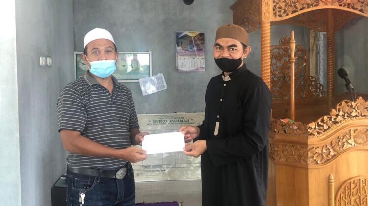 CLM Berikan Alat Pengeras Suara di Tempat Ibadah