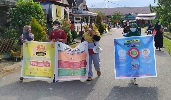 Pemdes Balantang Kampanyekan Hidup Bersih Dengan Jalan Kaki
