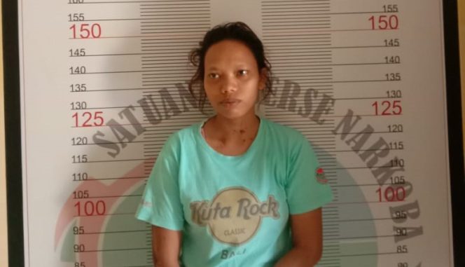 
					Wanita Asal Desa Solo Ditangkap Polisi Bawa Shabu