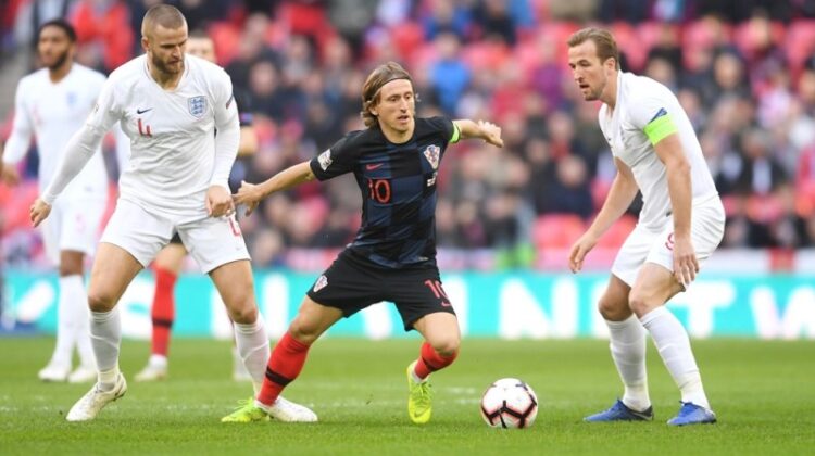 Gol Semata Wayang Sterling Menangkan Inggris
