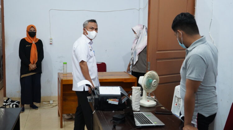 Apresiasi Sidak Bupati Lutim, Warga : Sidak Juga Kantor Camat dan Desa