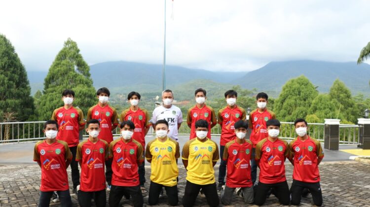 Pemain Futsal Lutim Minta Dukungan Bupati