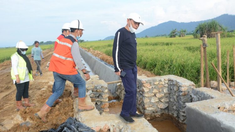 Wakil Ketua I DPRD Lutim Tinjau Lokasi Proyek Irigasi Yang Disorot