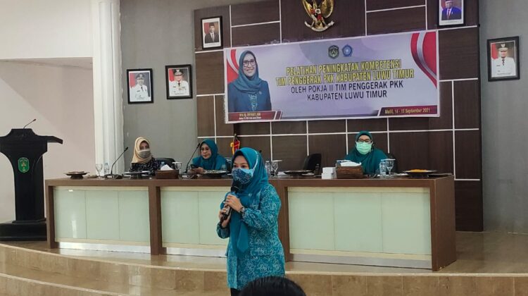 Pengurus TP-PKK Kecamatan Dibekali Kompetensi Program Kerja