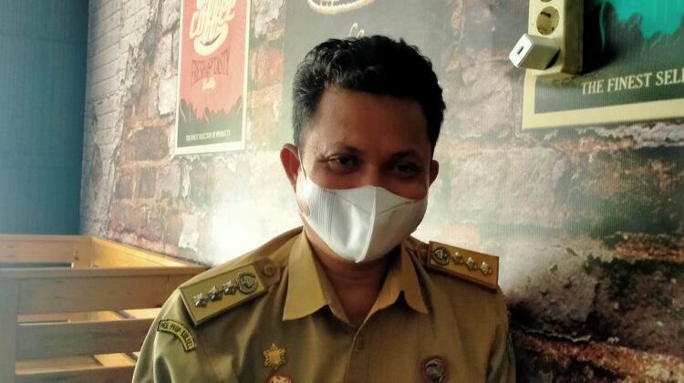 Camat Tomoni, Umar Hasan Dalle