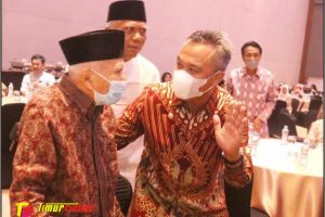 Halal Bi Halal KKLT di Makassar Dihadiri Prof Mansjur Nasir