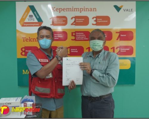PMI Luwu Timur Dapat Bantuan 55.800 Blood Lancet dari Vale Indonesia