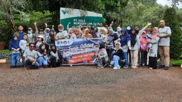 Pererat Silaturahim, Pengurus DWP Lingkup DLH Family Gathering di Kampung Taipa