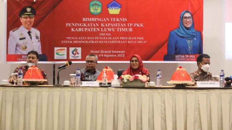 Budiman Buka Bimtek Peningkatan Kapasitas TP-PKK Luwu Timur