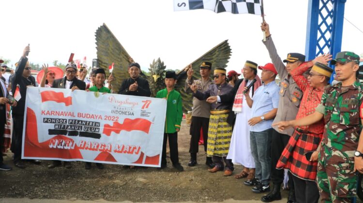 Budiman Serukan Pesan Persatuan Saat Lepas Peserta Karnaval