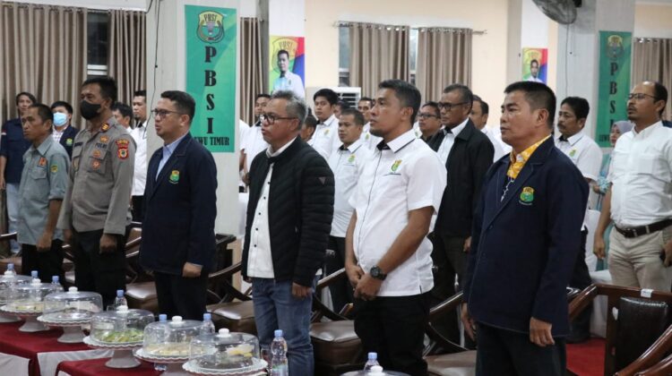 Budiman Hadiri Pelantikan Pengurus PBSI Lutim Periode 2022-2026