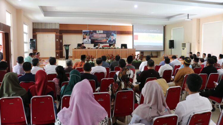 Bupati Budiman Pimpin Monev Program Kegiatan Desa/Kelurahan di Malili
