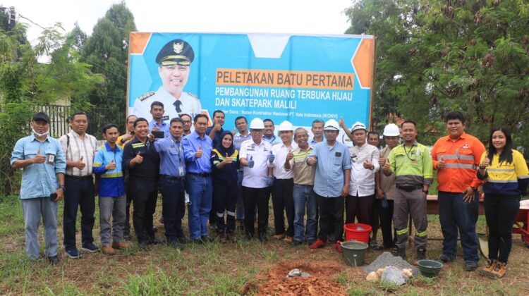 Bupati Budiman Letakkan Batu Pertama Pembangunan RTH dan Skatepark