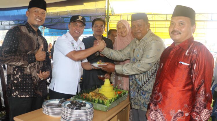 Di HUT Desa Mulyasri, Budiman Ajak Masyarakat Sukseskan Program Pemerintah