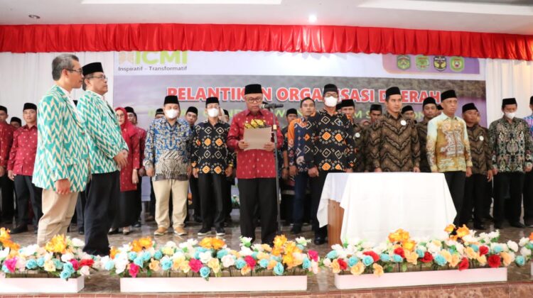 Budiman Dilantik Sebagai Dewan Penasehat Orda ICMI Luwu Timur