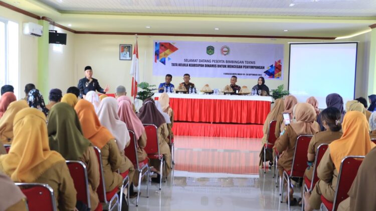 Cegah Penyimpangan, Tenaga Arsip Desa Dibekali Bimtek Pengelolaan Arsip Dinamis