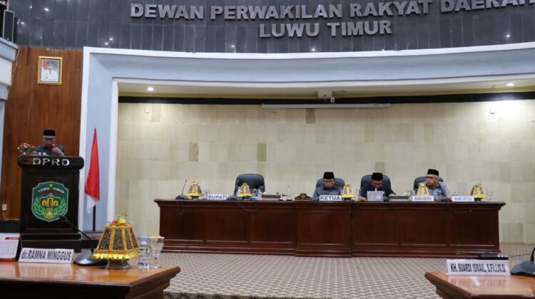 Bupati Budiman Jawab Pandangan Umum Fraksi DPRD Terhadap 2 Ranperda Tahap II 2022