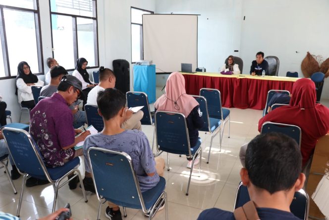 
					Dinas P2KB Lutim Paparkan Program Peningkatan Indeks Pembangunan Kesejahteraan Keluarga