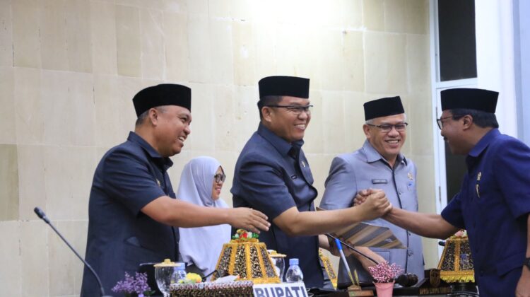 Enam Fraksi DPRD Luwu Timur Sampaikan Pandangan Umum Ranperda APBD T. A. 2023