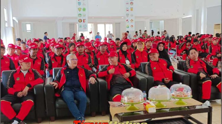 Lepas Kontingen Porprov, Bupati Lutim Minta Kepala OPD Dampingi Para Atlet