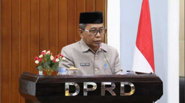 Di Rapat Paripurna DPRD Lutim, Pemkab Jawab Pandangan Umum Tentang APBD 2023