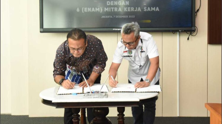 Tingkatkan Kapasitas Aparatur, Bupati Lutim Teken Nota Kesepakatan Dengan LAN RI
