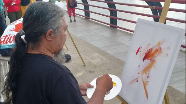 Lima Pelukis Asal Lutim Tampilkan Seni Lukis di Festival Sungai Malili