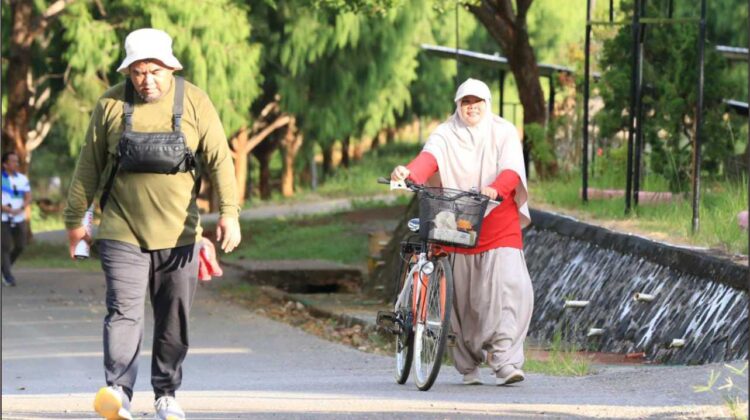 Assiten Bidang Pemerintahan dan Kabag Ekbang Setdakab Luwu Timur 