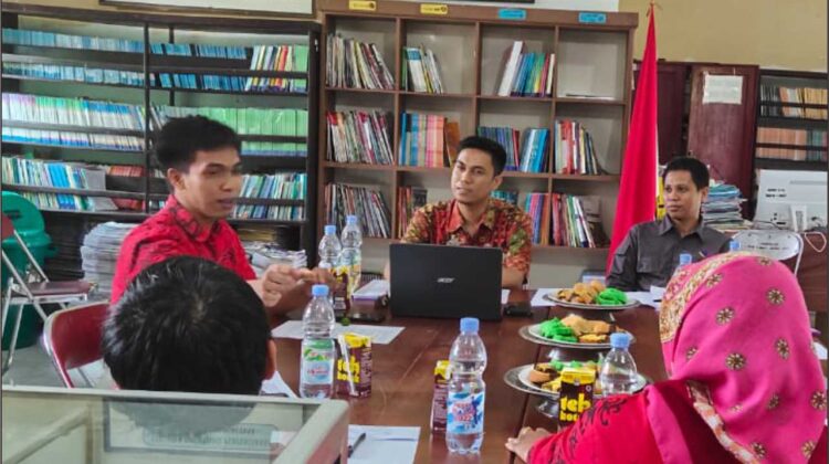 Guru SMPN 1 Mangkutana Ikut Pendampingan Individu 2 Calon Guru Penggerak