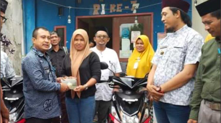 Tingkatkan Kinerja, Kadus Terima Kendaraan Operasional