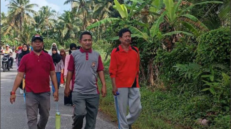 Jalan Santai Pemerintah Desa Bahari, Wujudkan Program Bupati Lutim