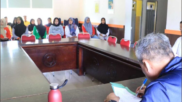 Sidak Bupati Lutim Dapati Pegawai Banyak Tak Ngantor