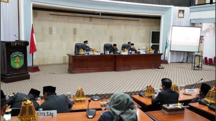 Paripurna LKPJ Bupati Lutim, Begini Tanggapan Fraksi Gerindra