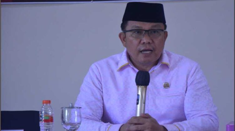 Ketua DPRD Lutim Tinjau Pasar Mahalona Pasca Kebakaran