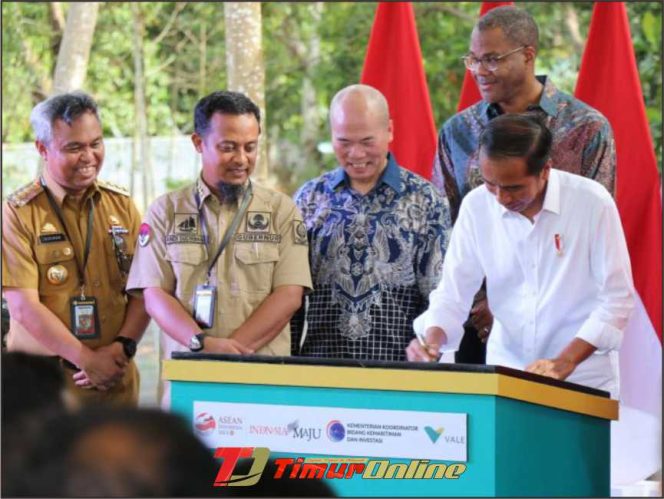 
					Bupati Saksikan Presiden RI Resmikan Taman Kehati Sawerigading Wallacea