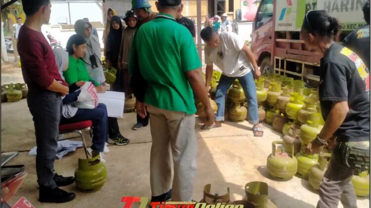 Beberapa Hari Langka, Pemcam Malili Jual Tabung 3 Kg Dengan Harga Normal