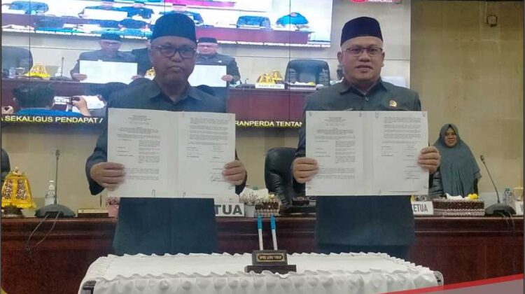 DPRD Lutim Tetapkan Perda Tentang Desa dan Bantuan Hukum