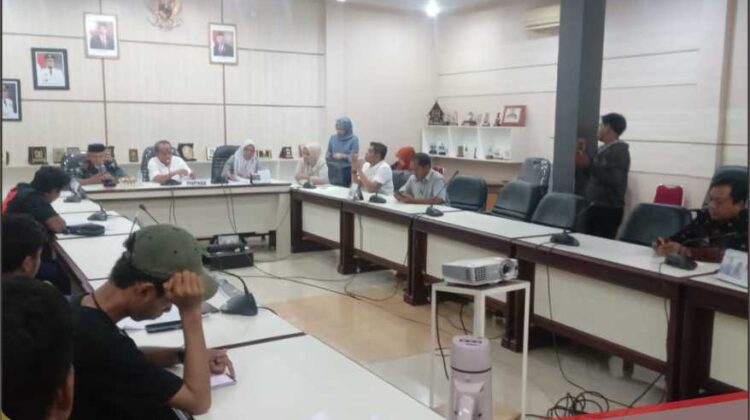 Wakil Ketua DPRD Lutim Terima Aspirasi APMM