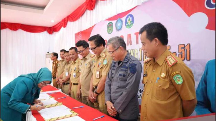 Di Puncak HKG, Beberapa Kepala OPD Terima Penghargaan